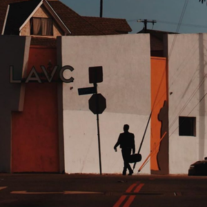 大胸壮汉受被攻吃奶头男男Gay
