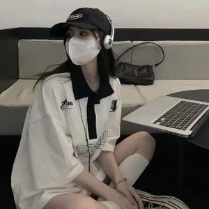 大胸壮汉受被攻吃奶头男男Gay
